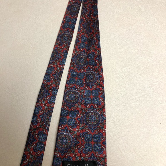 Men’s 100% silk authentic Christian Dior Necktie. - Picture 2 of 3